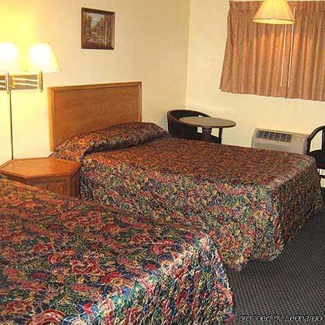 Guest House Motel Chanute Oda fotoğraf