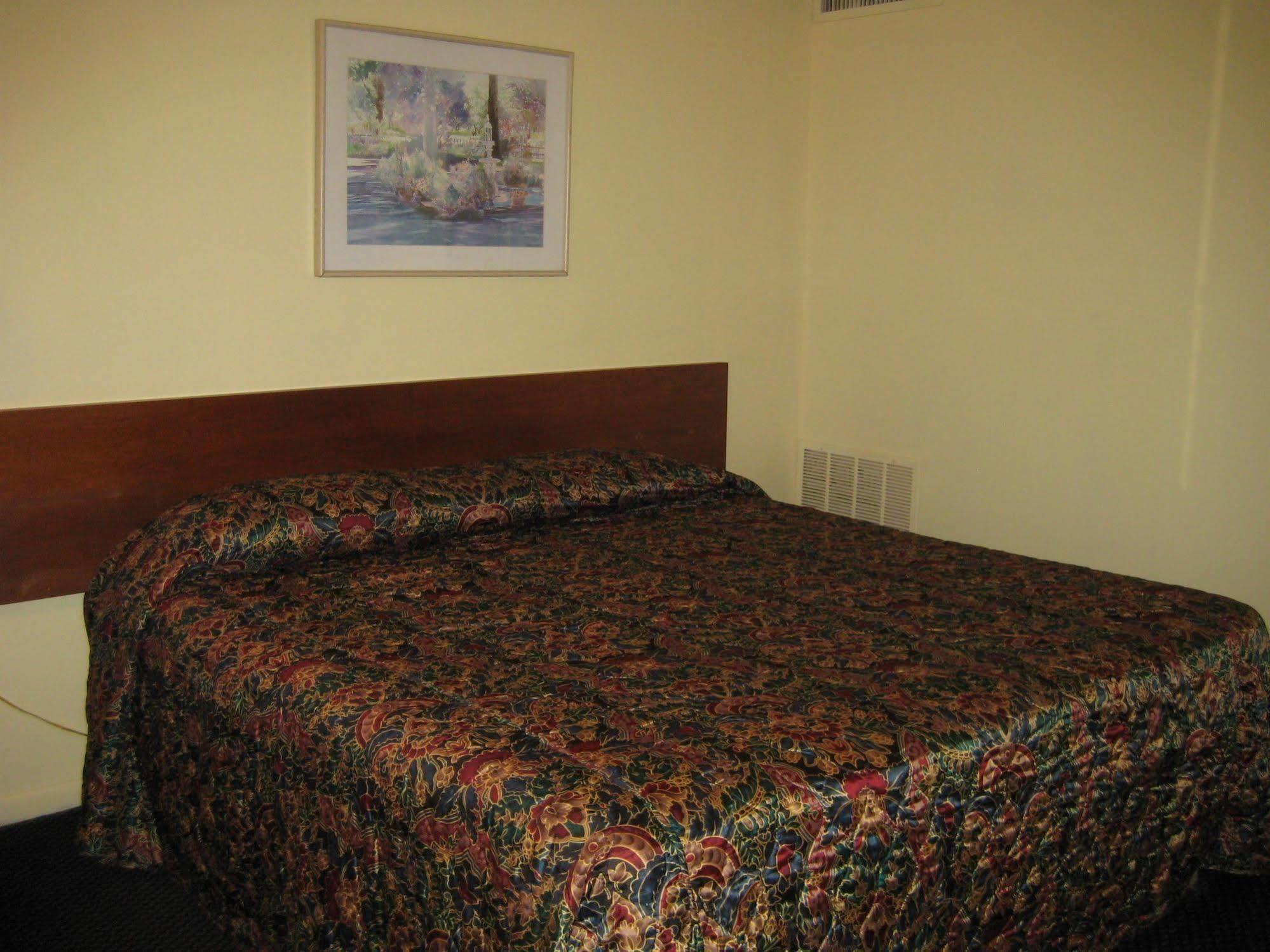 Guest House Motel Chanute Dış mekan fotoğraf
